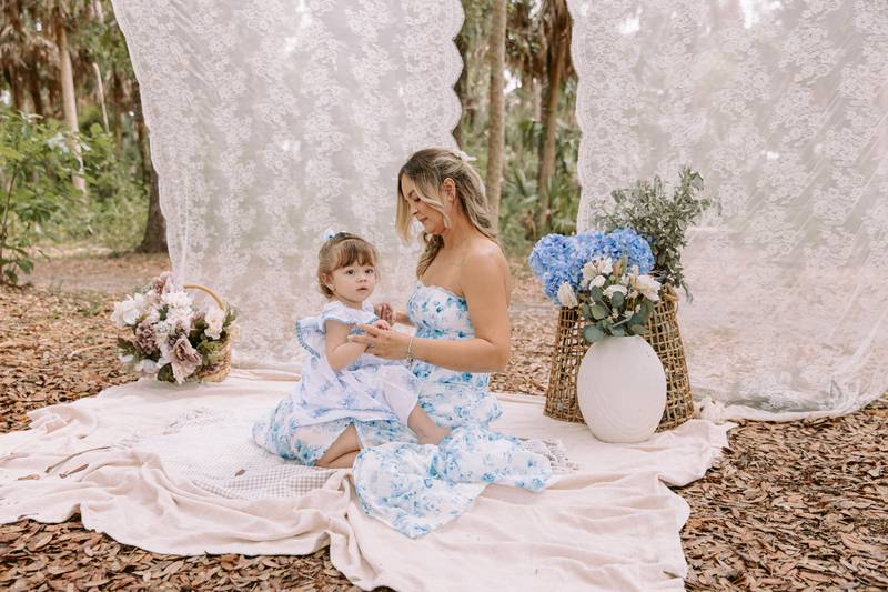 Family session photograph by Ana Rousseau Photography, Southwest Florida