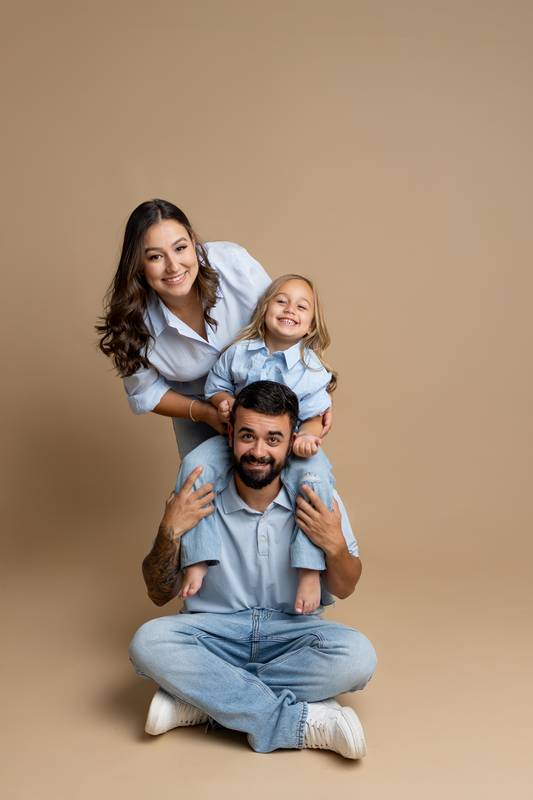 Family session photograph by Ana Rousseau Photography, Southwest Florida