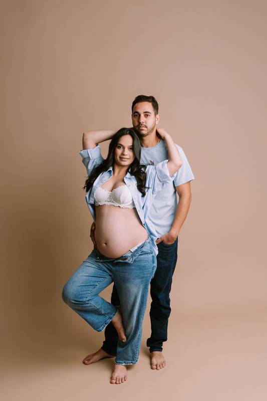Maternity session photograph by Ana Rousseau Photography, Cape Coral FL