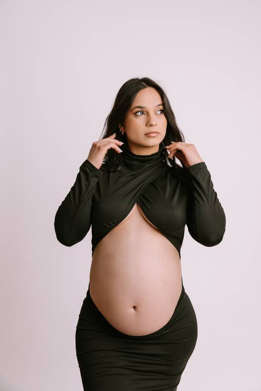 Maternity session photograph by Ana Rousseau Photography, Cape Coral FL