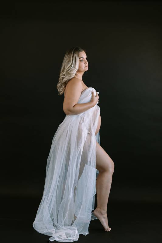 Maternity session photograph by Ana Rousseau Photography, Cape Coral FL