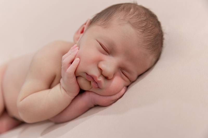 Newborn session photograph by Ana Rousseau Photography, Cape Coral FL