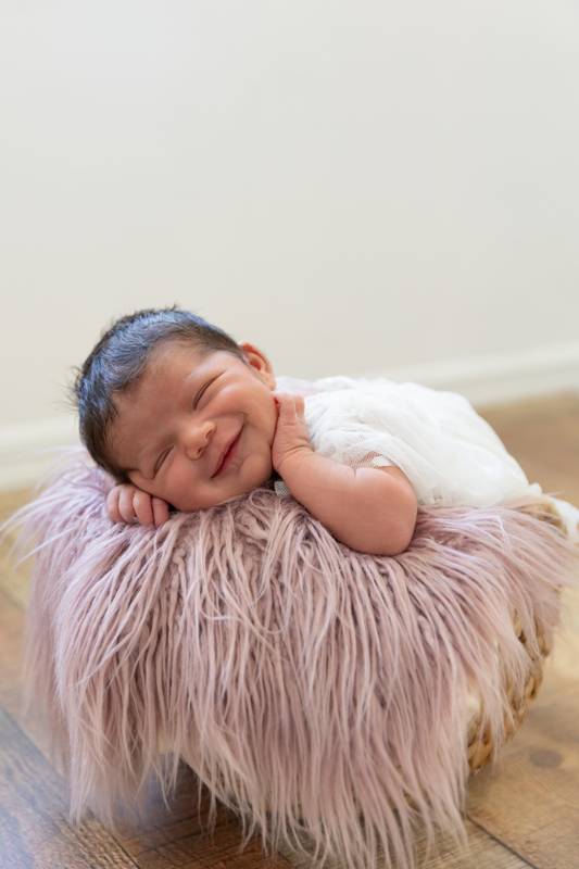 Newborn session photograph by Ana Rousseau Photography, Cape Coral FL